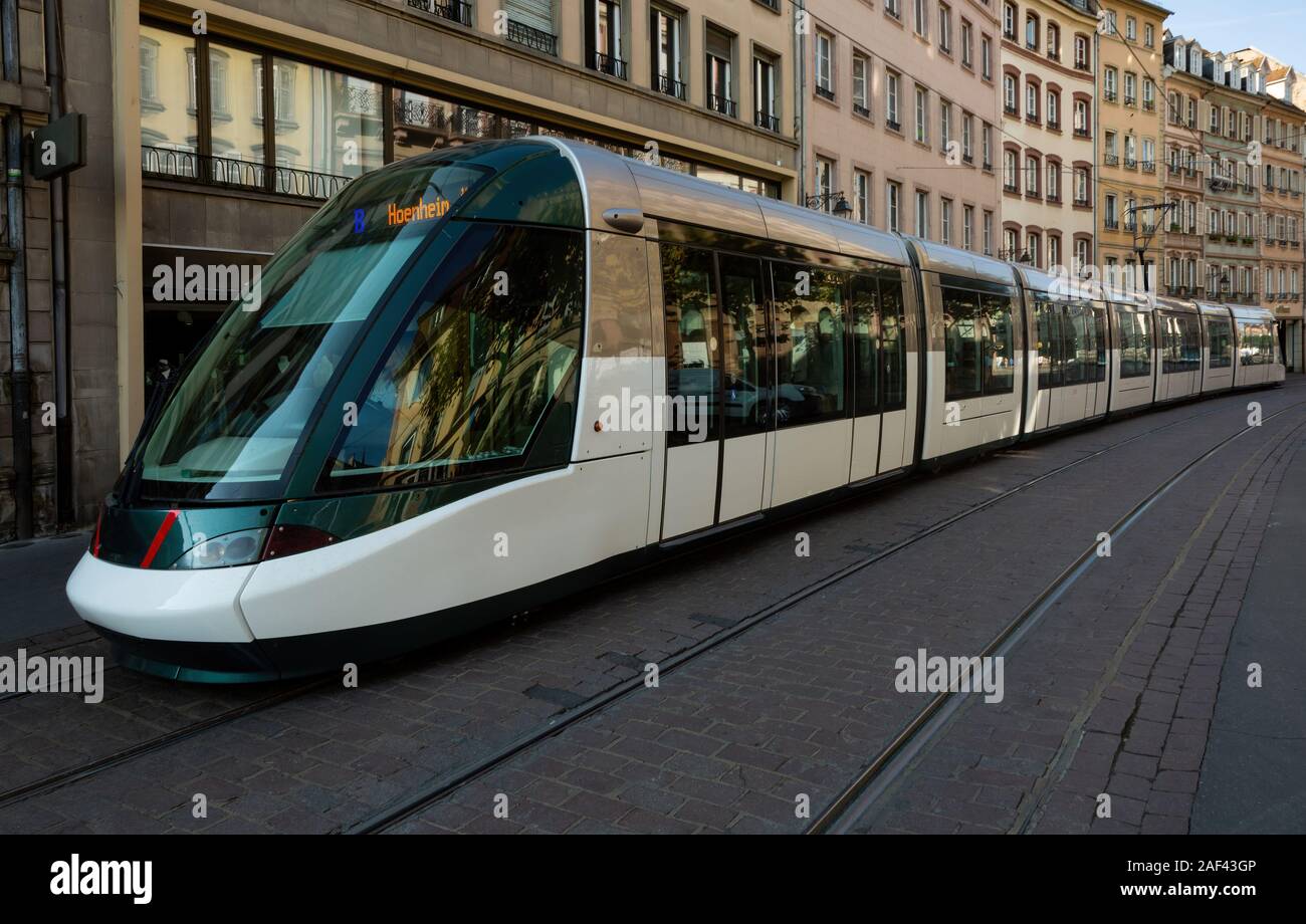 Tram in strasbourg france europe hi-res stock photography and images - Alamy