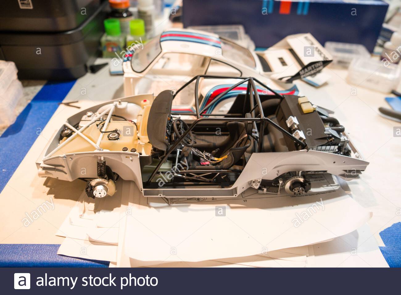 tamiya 1 12 scale model cars