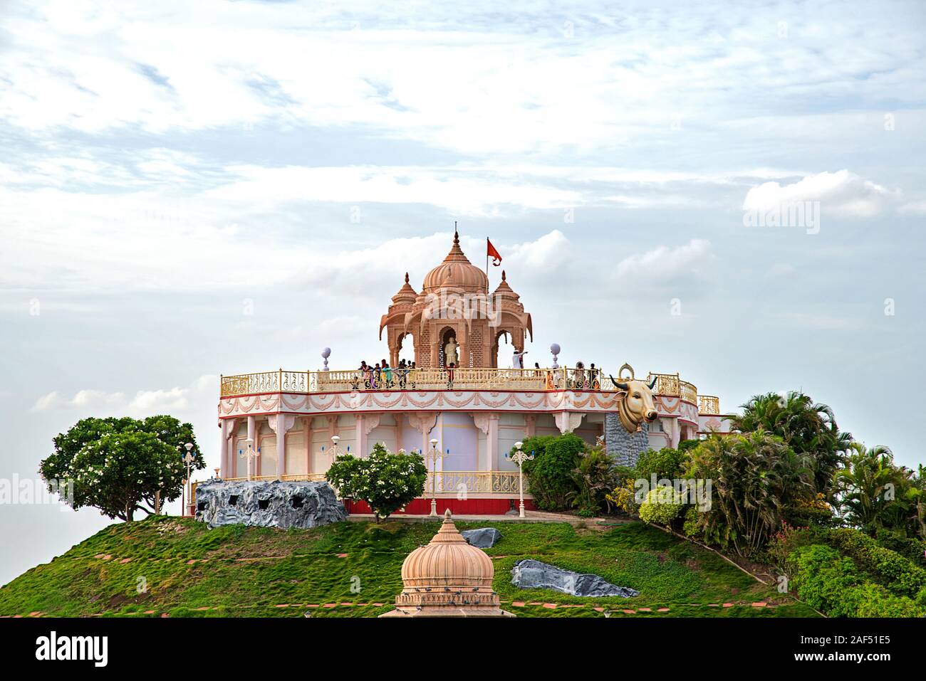 SHEGAON, MAHARASHTRA, INDIA, 10 JULY 2017 : Unidentified tourist ...