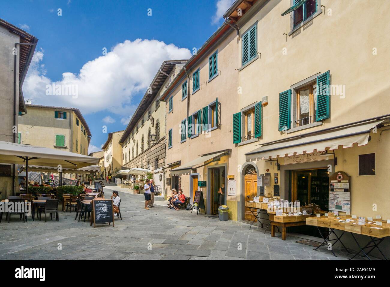 Castellina in chianti hi-res stock photography and images - Alamy