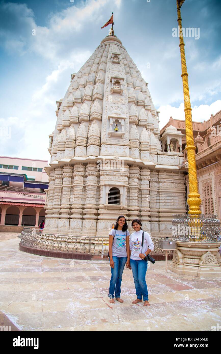 SHEGAON, MAHARASHTRA, INDIA, 10 JULY 2017 : Unidentified people ...