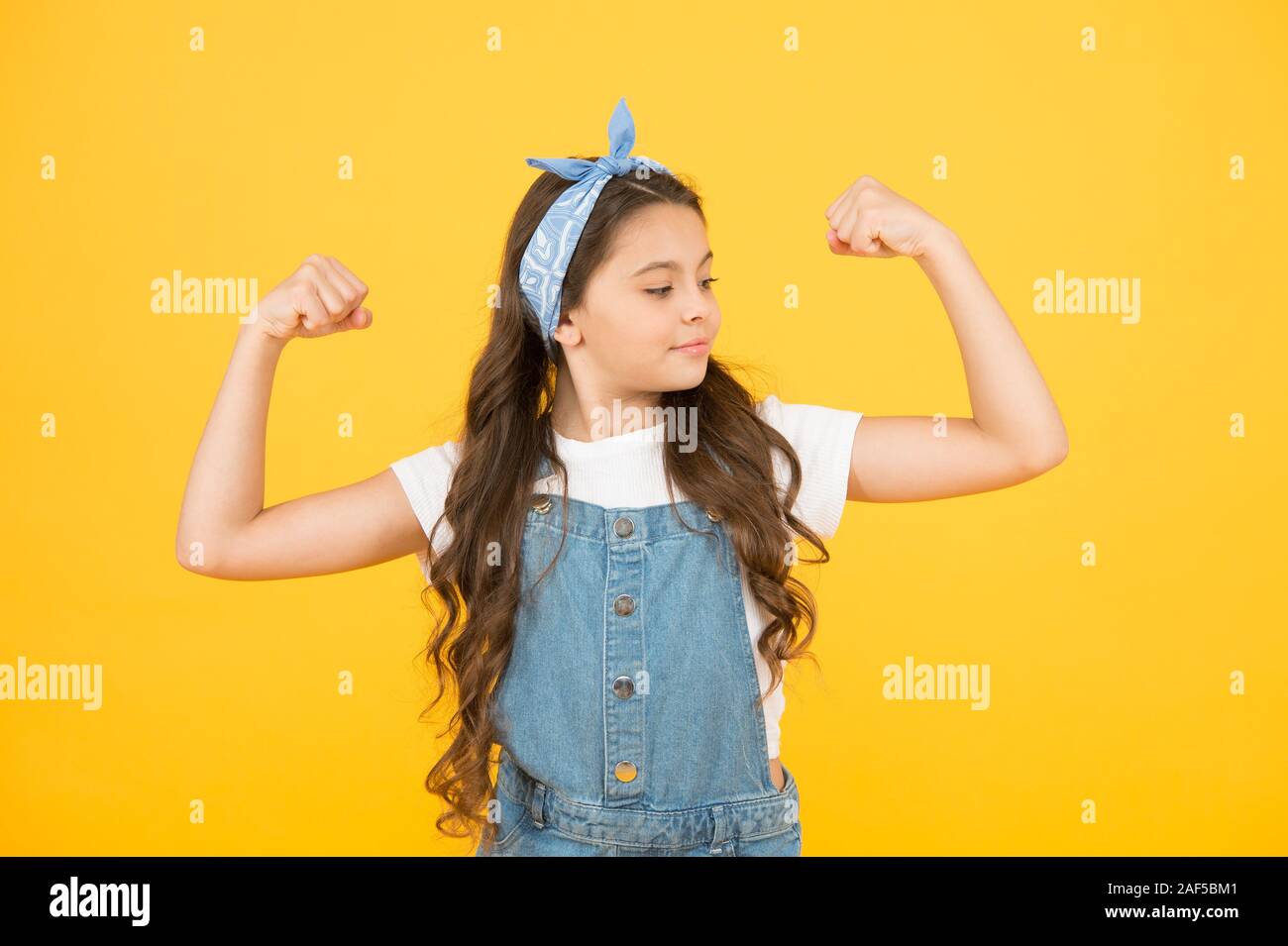 Strong Baby Fashion Trend Summer Vacation Girl Long Curly Hair