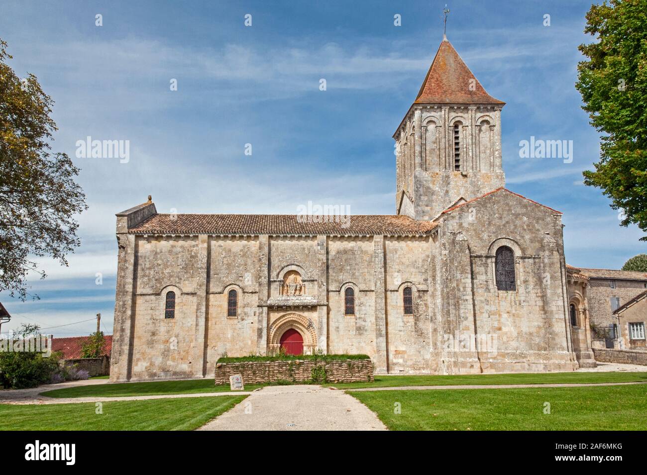 Saint-Pierre roman church, Melle, Deux-Sevres (79), Nouvelle-Aquitaine region, France. It is a listed historic monument. Stock Photo