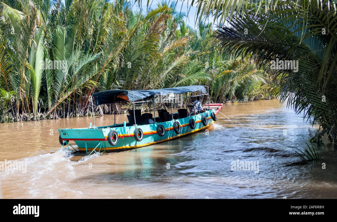 Traditional Boat Mekong Delta Vietnam Stock Photo - Alamy