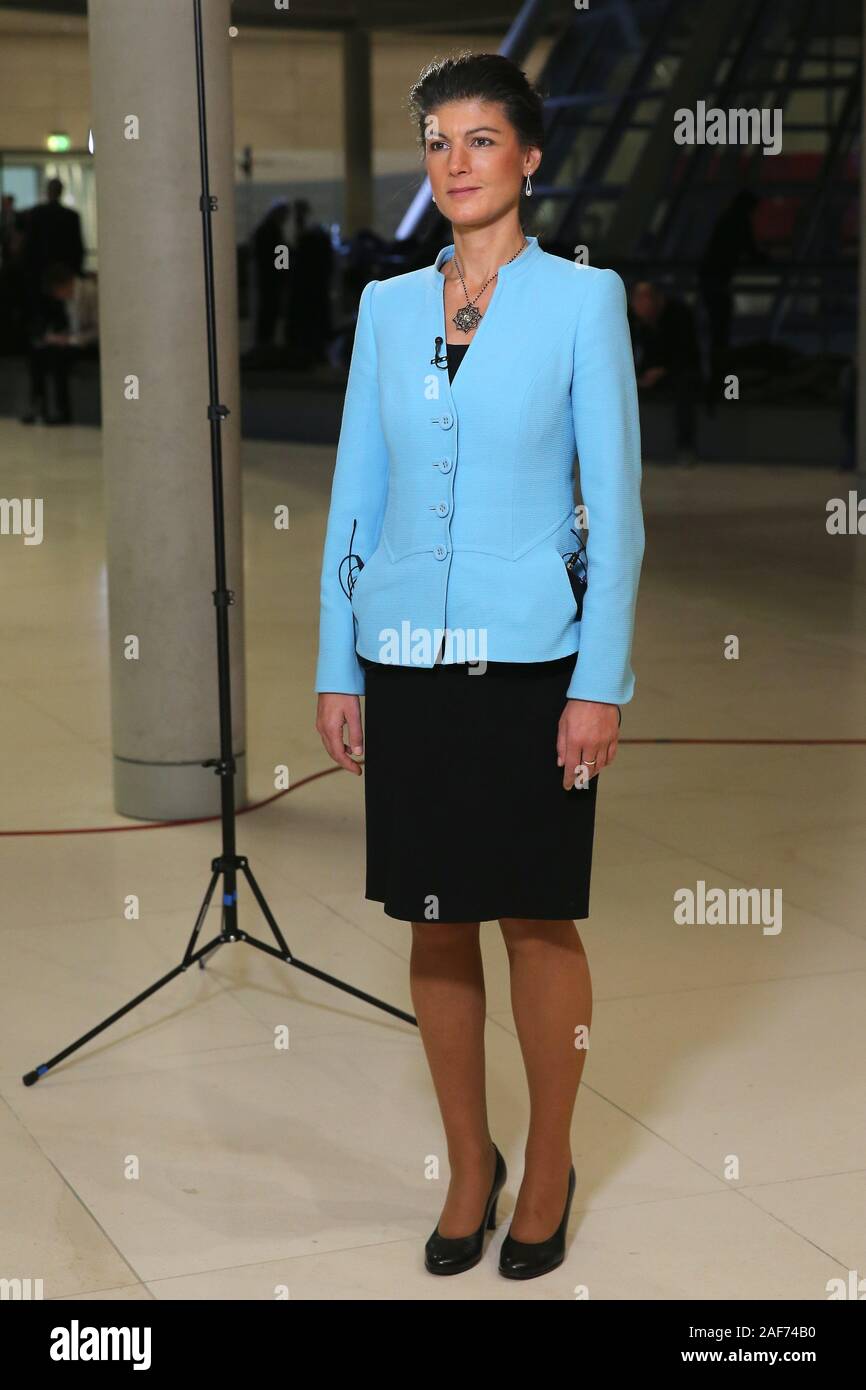 Sahra Wagenknecht hat an diesem Dienstag (12.11.2019) ihren Spitzenposten  in der Bundestagsfraktion abgegeben. | usage worldwide Stock Photo - Alamy