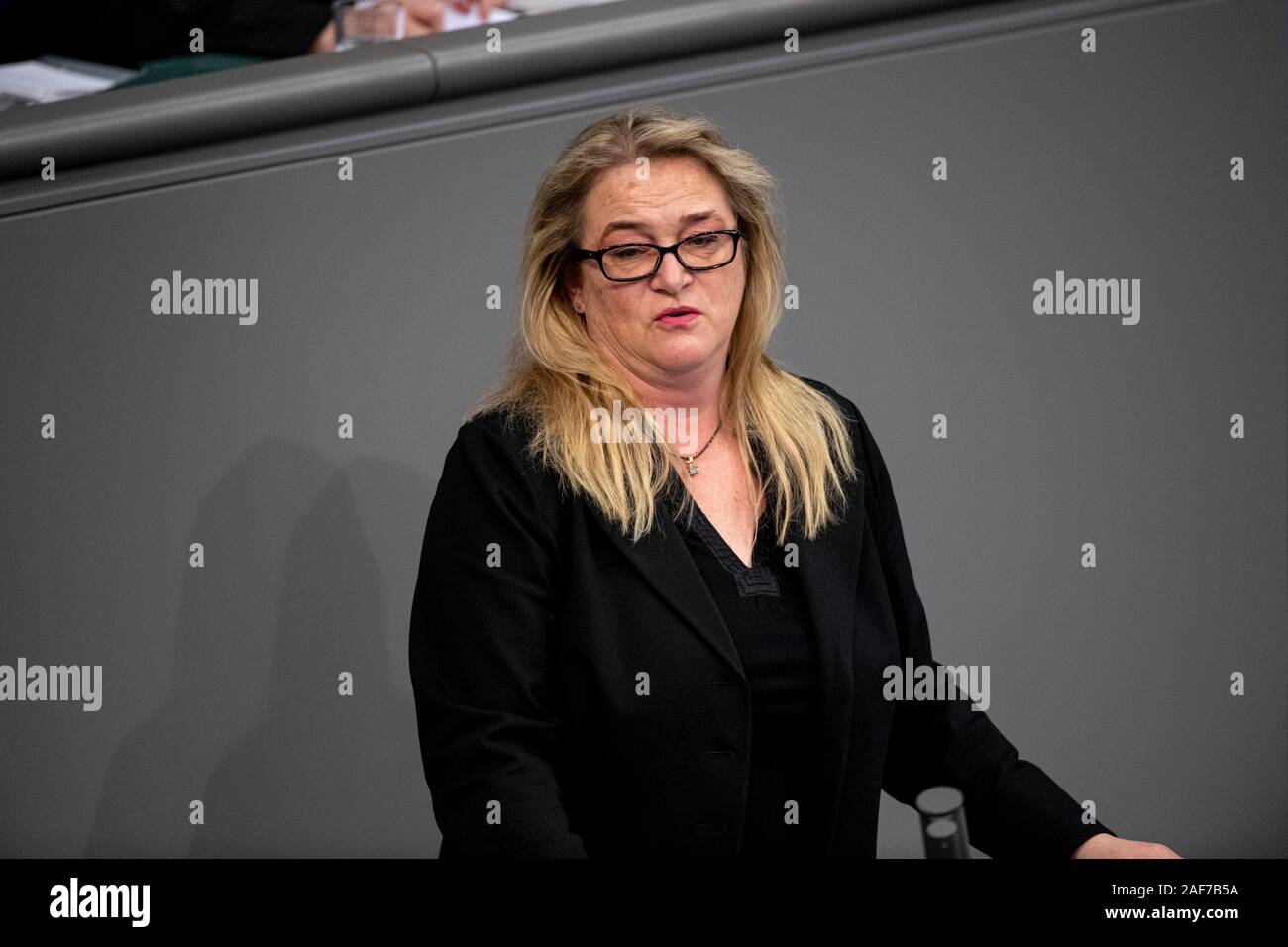 Berlin, Germany. 13th Dec, 2019. Katrin Budde (SPD), member of the German Bundestag, speaks on the agenda item 'Memorial for victims of communist tyranny'. The main topics of the 135th session of the 19th legislative period are the amendment of the weapons law and a topical hour to the 'black zero'. Credit: Fabian Sommer/dpa/Alamy Live News Stock Photo