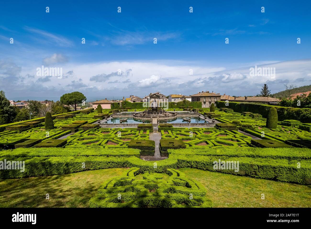 lazio-bagnaia-villa-lante-garden-hi-res-stock-photography-and-images