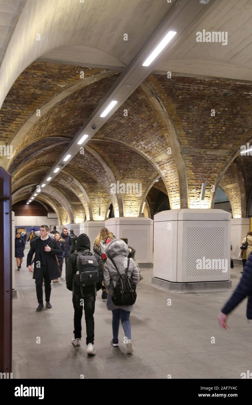 The newly created arcade between London Bridge mainline station and the Underground station. Follows the Victorian arches and incorporates new shops. Stock Photo