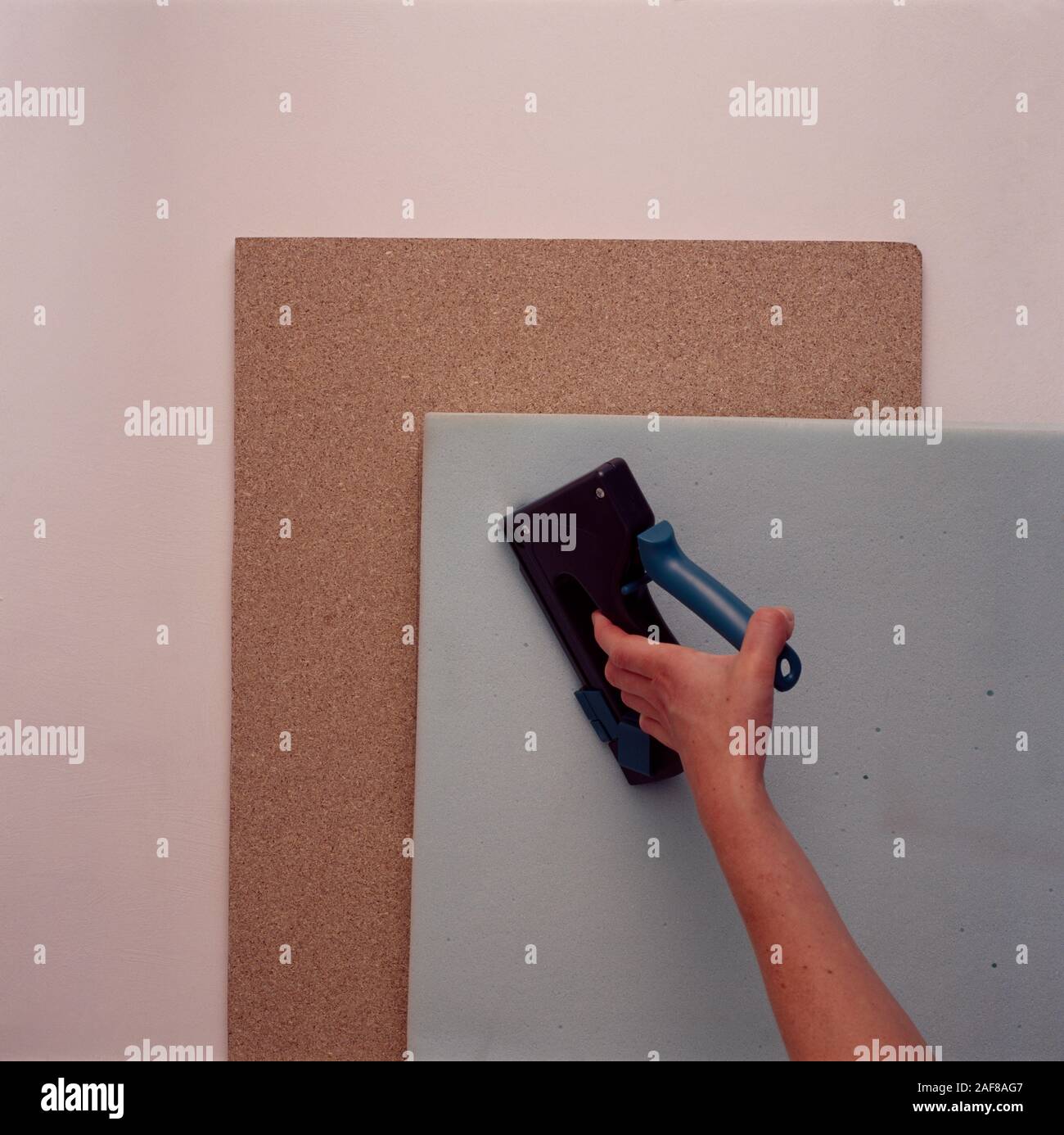 steps making bedhead Stock Photo Alamy