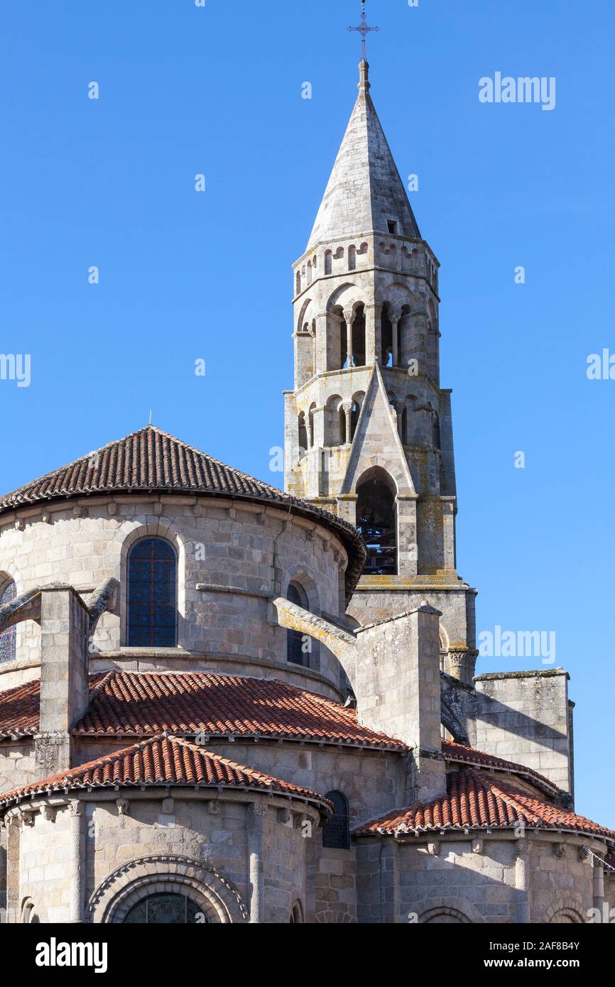 Collegiate Church of St-Leonard-de-Noblat, Haute Vienne, Nouvelle-Aquitaine, France with its Romanesque architecture and  bell tower Stock Photo