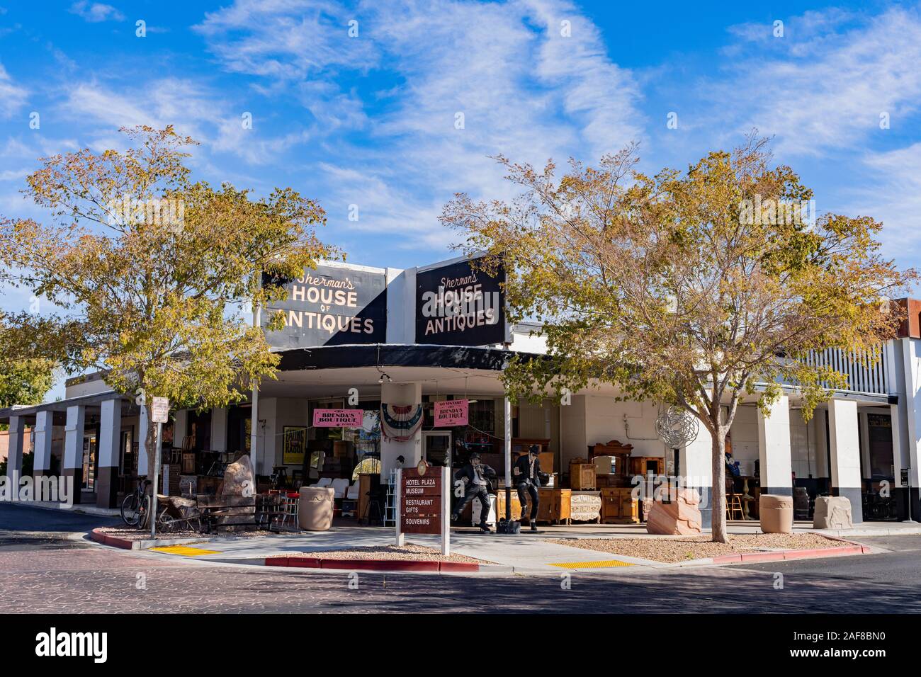 Boulder City Antique Store High Resolution Stock Photography And Images Alamy