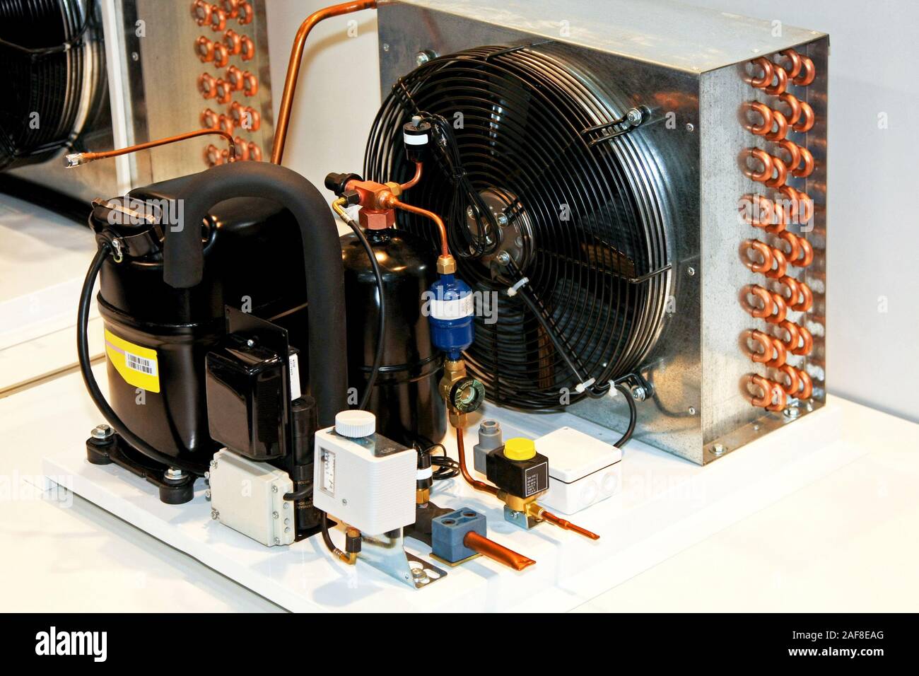 Industrial cooling unit with compressor and radiator Stock Photo - Alamy