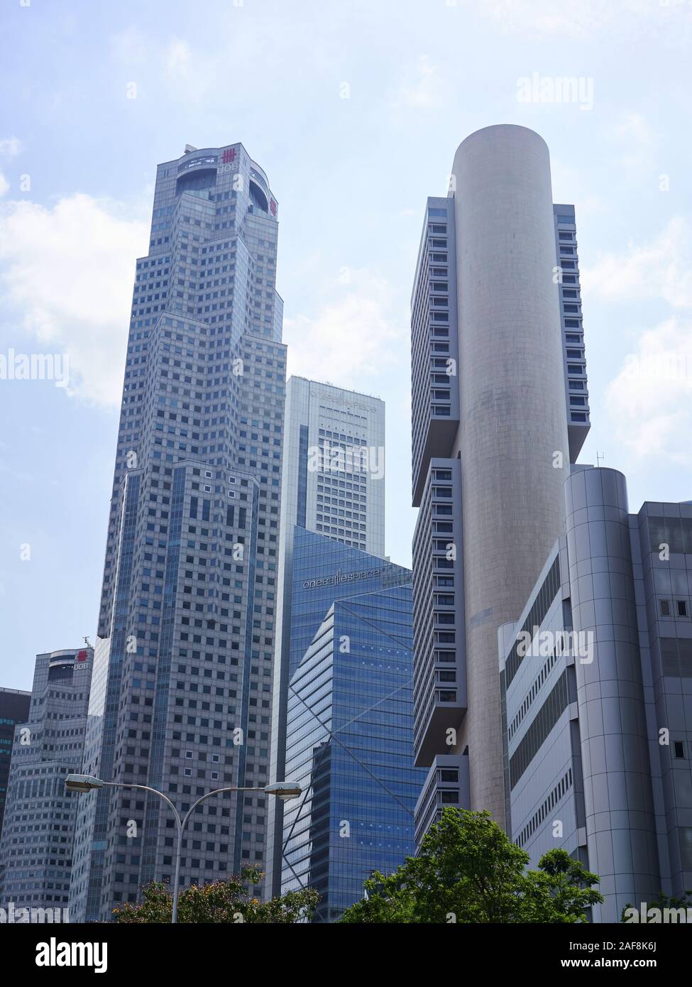 1 UOB Plaza and 01 OCBC Centre from South Canal Road Stock Photo