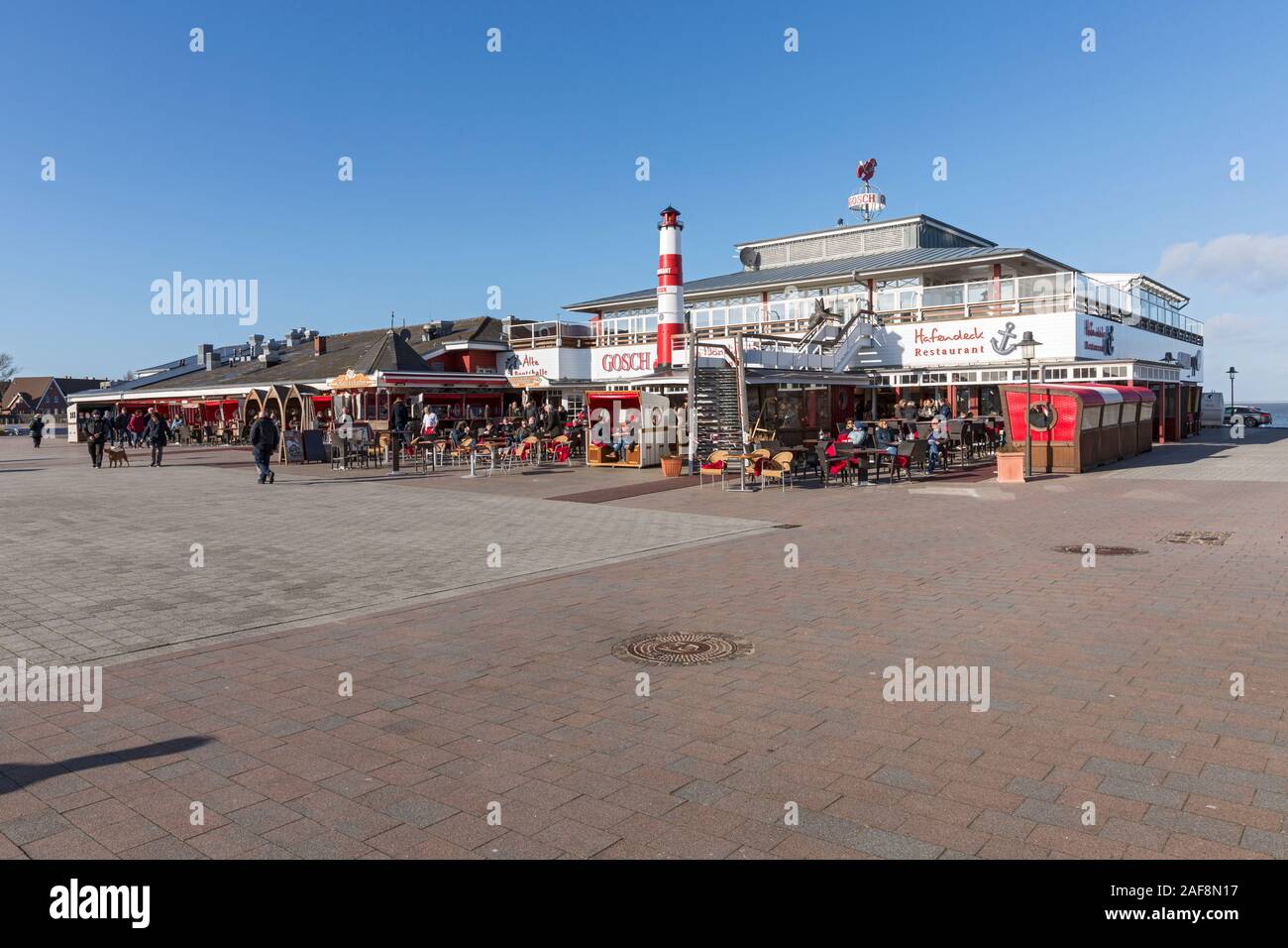 List, Hafen, alte Bootshalle, Fischbude, Touristen Stock Photo
