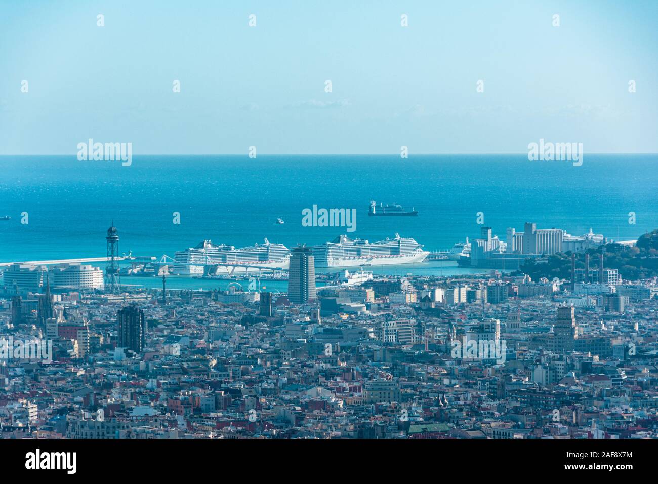 Aerial view of Cruise ships in the Port of Barcelona Stock Photo - Alamy