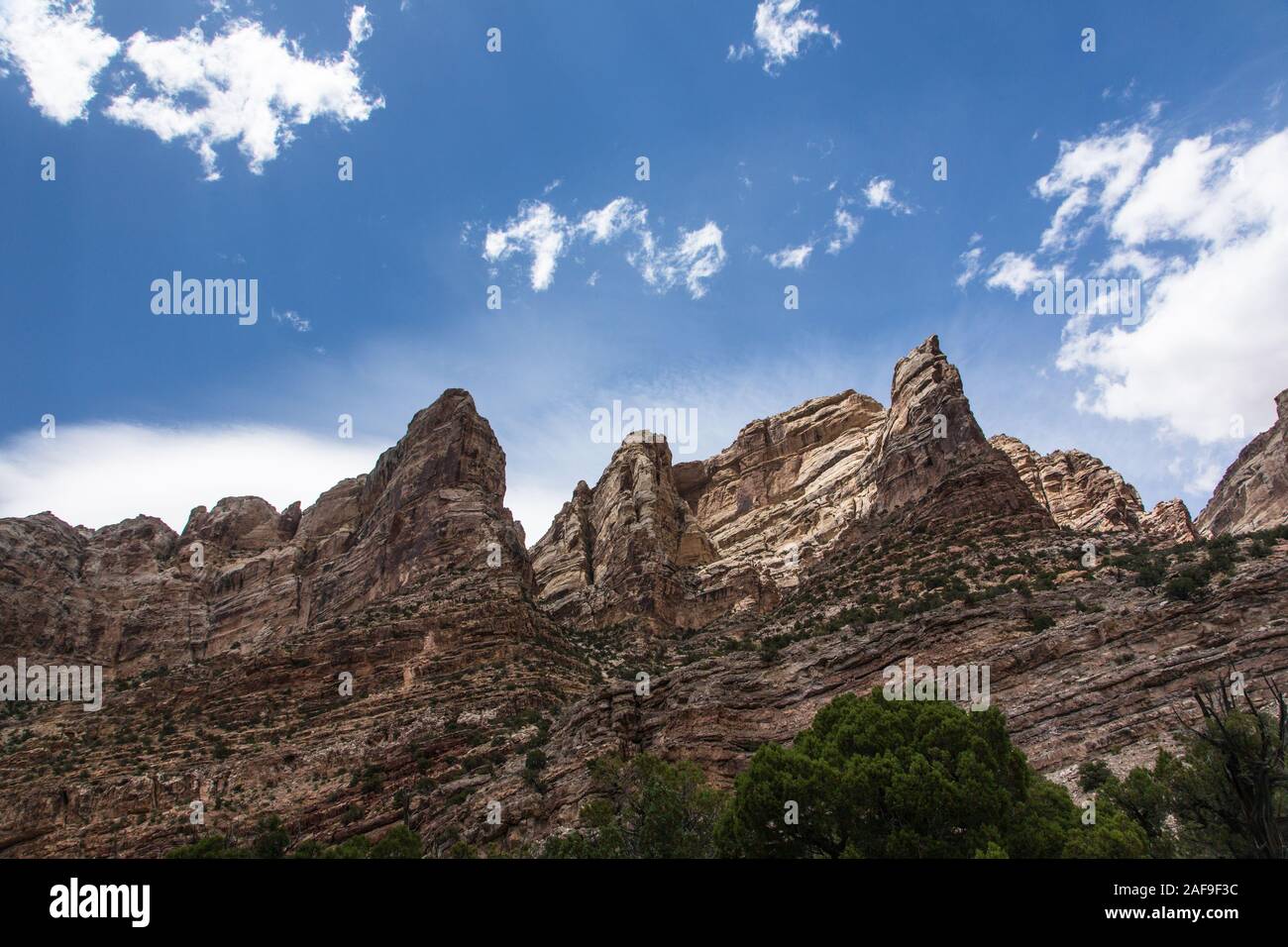 The rock formations and cliffs of Split Mountain Canyon on the Green River in Dinosaur National Monument in northern Utah. Stock Photo