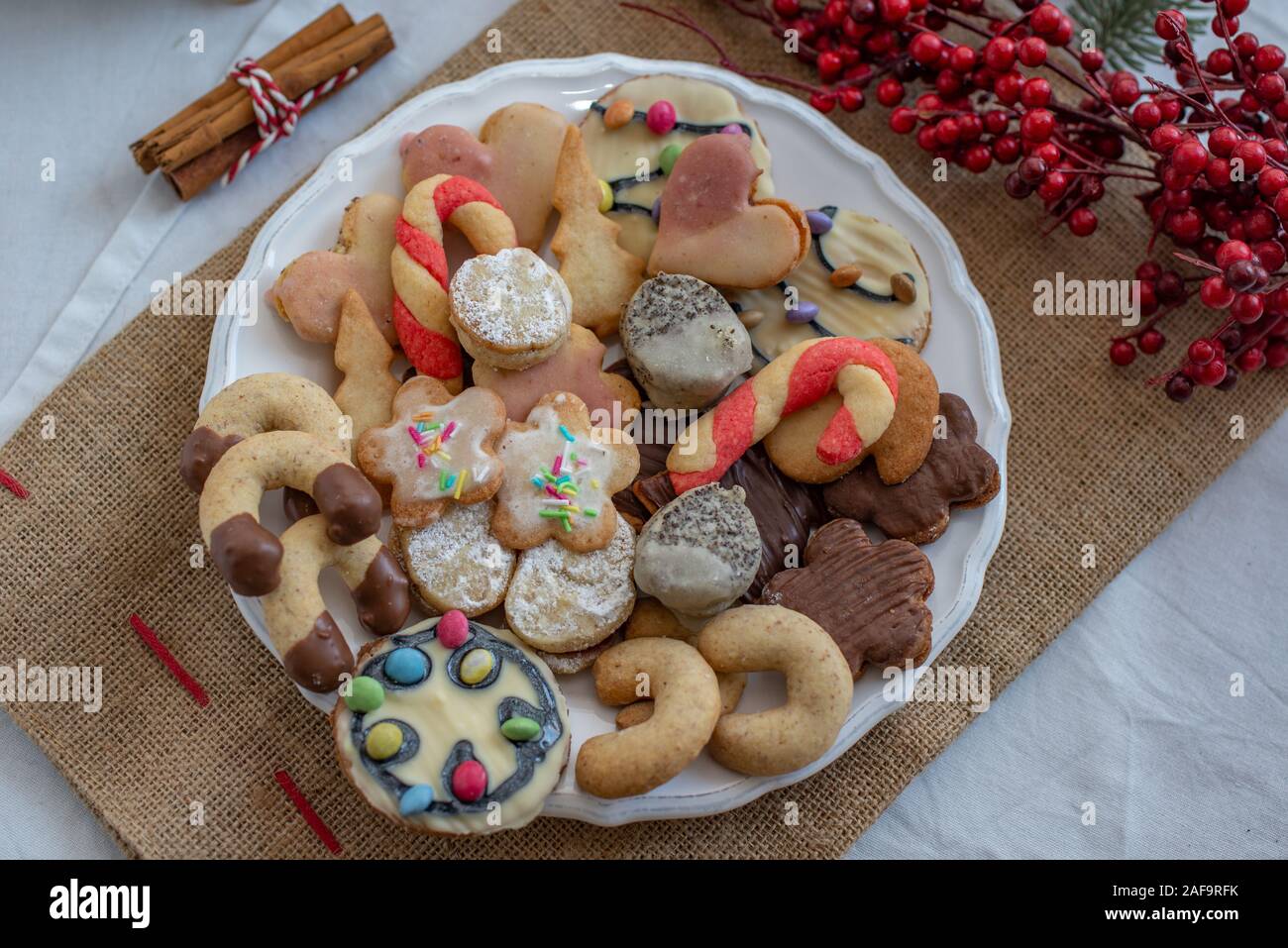 Traditional German Christmas Cookies Stock Photo - Alamy