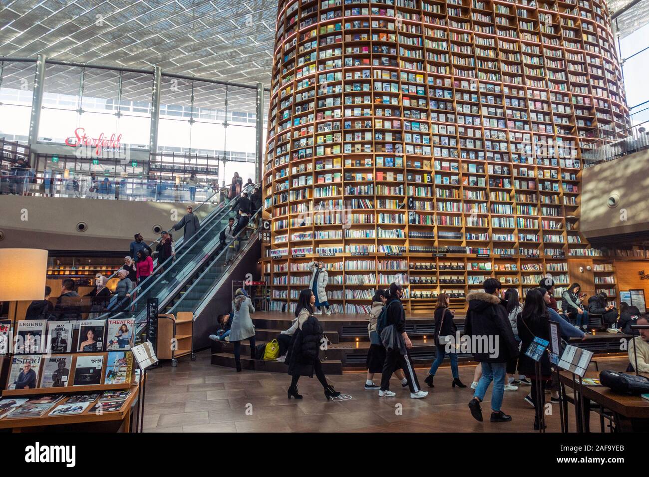 Seoul, South Korea - November 22nd, 2019: Starfield Library is an open public space where anyone can freely come to sit down and read books. Stock Photo