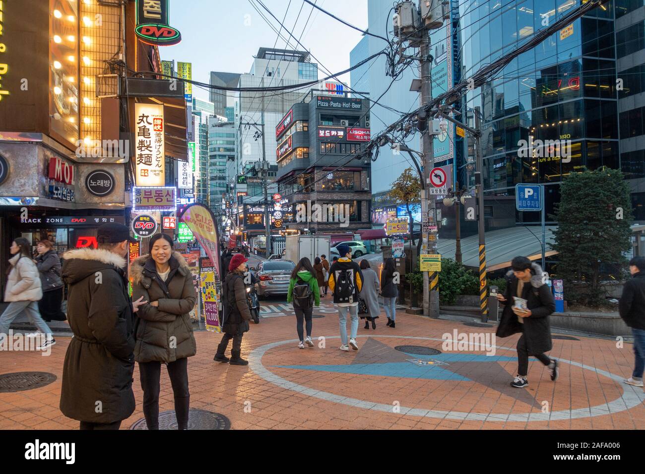 Seoul, South Korea, 2019: People sightseeing at evening in Gangnam district. Stock Photo