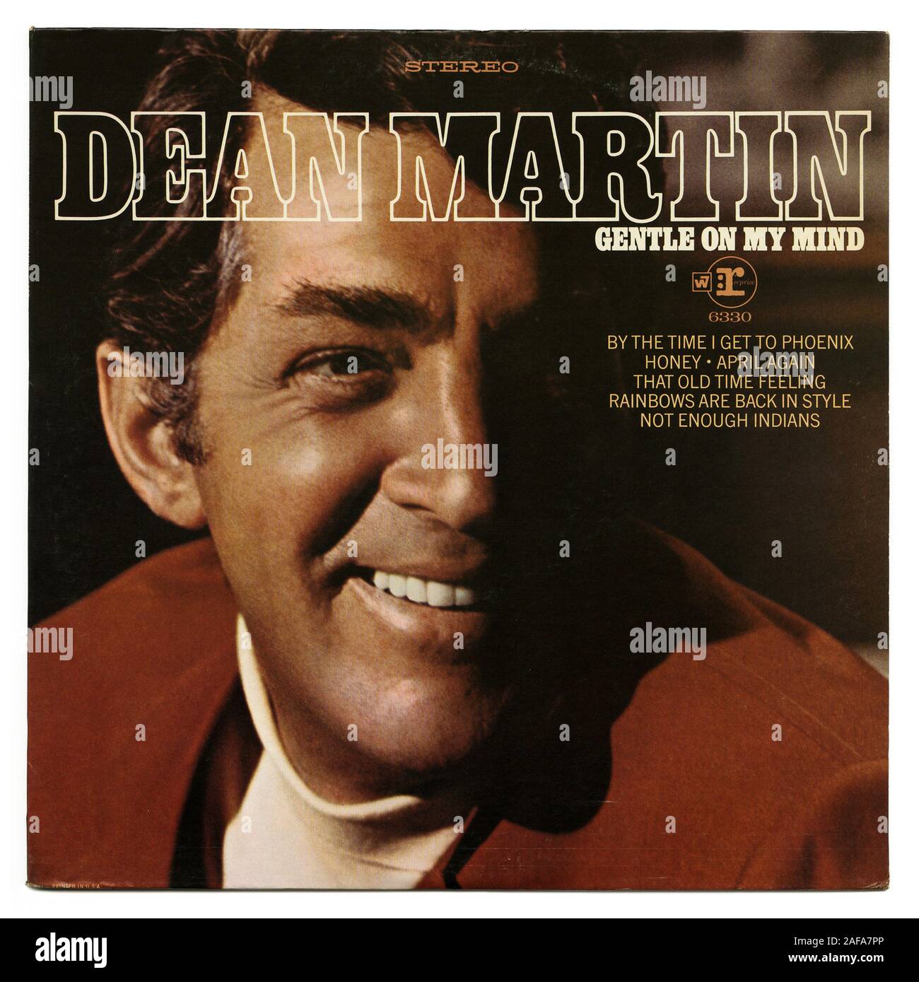 Gentle On My Mind - Dean Martin - Vintage vinyl record cover Stock Photo -  Alamy