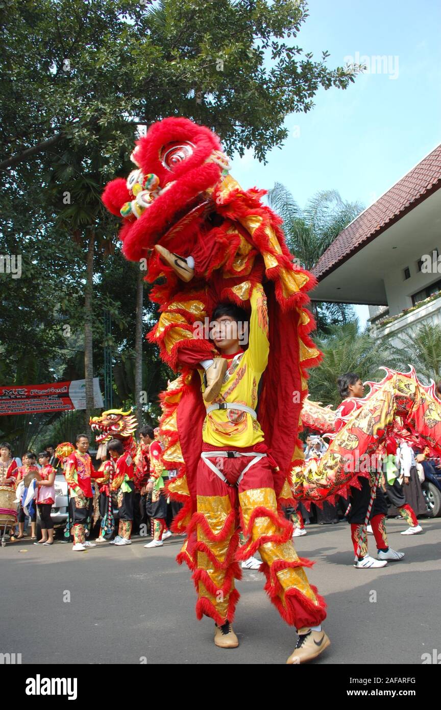 chinese new year puppet show