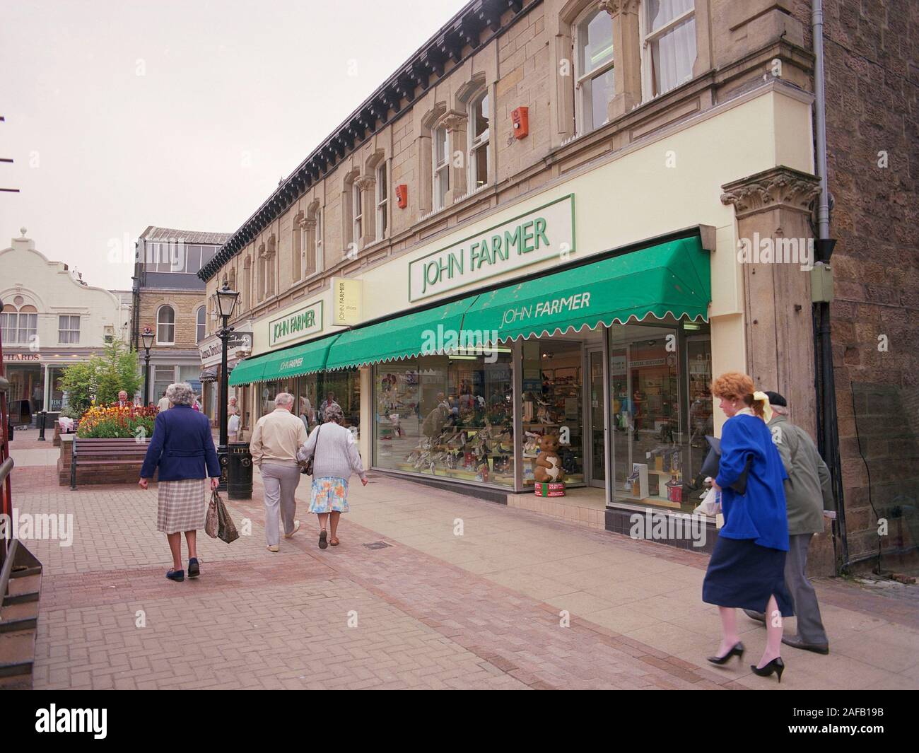 Harrogate town centre retail shops and shopping hires stock