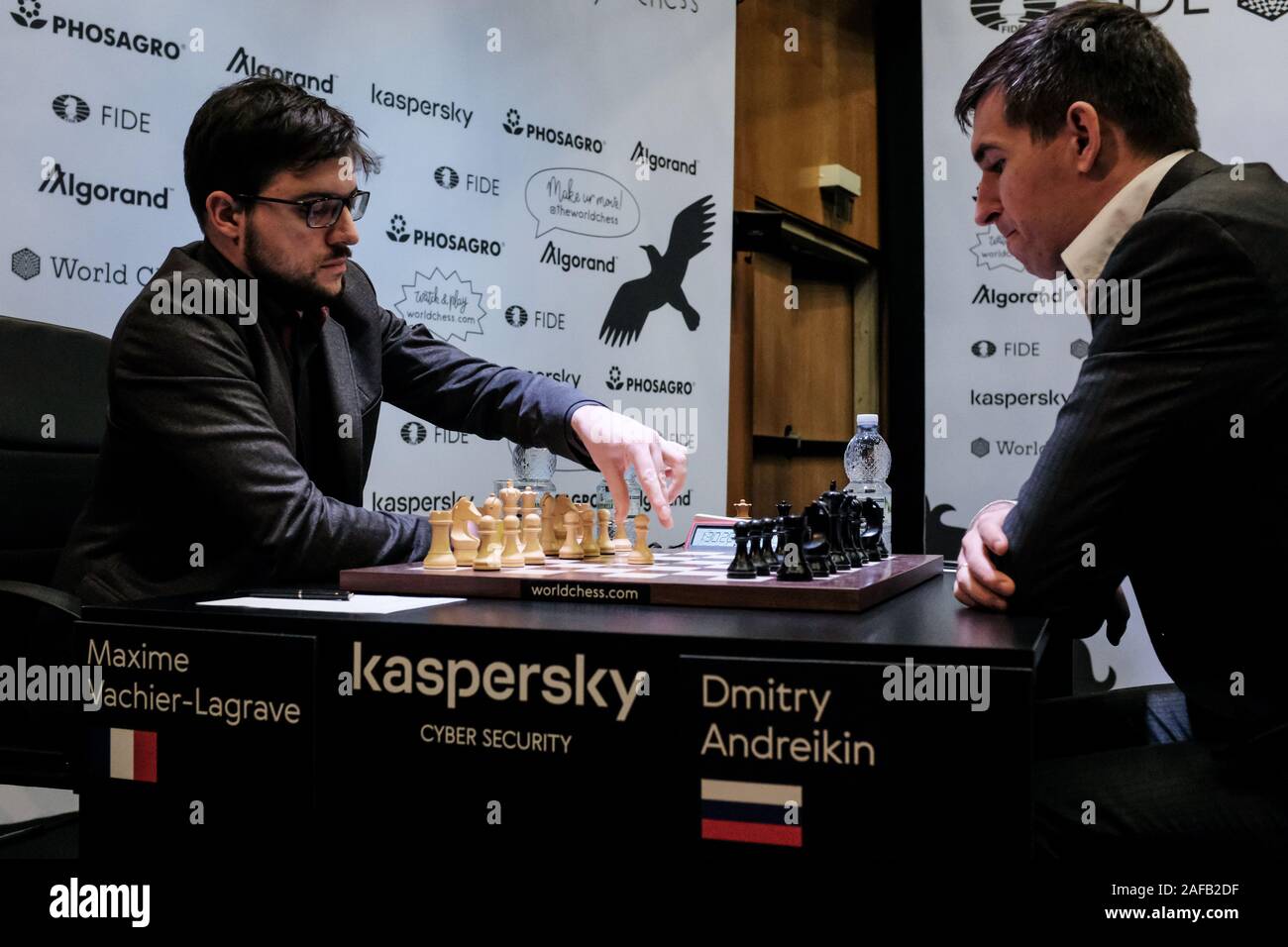 St. Louis, United States. 28th Aug, 2019. Chess Grand Master Magnus Carlsen  of Norway, makes a move during the final round of play against Grand Master  Maxime Vachier-Lagrave of France in the