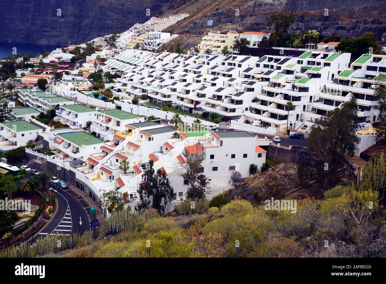 Touristenburgen in Puerto de Santiago, Los Gigantes,  Teneriffa, Spanien Stock Photo