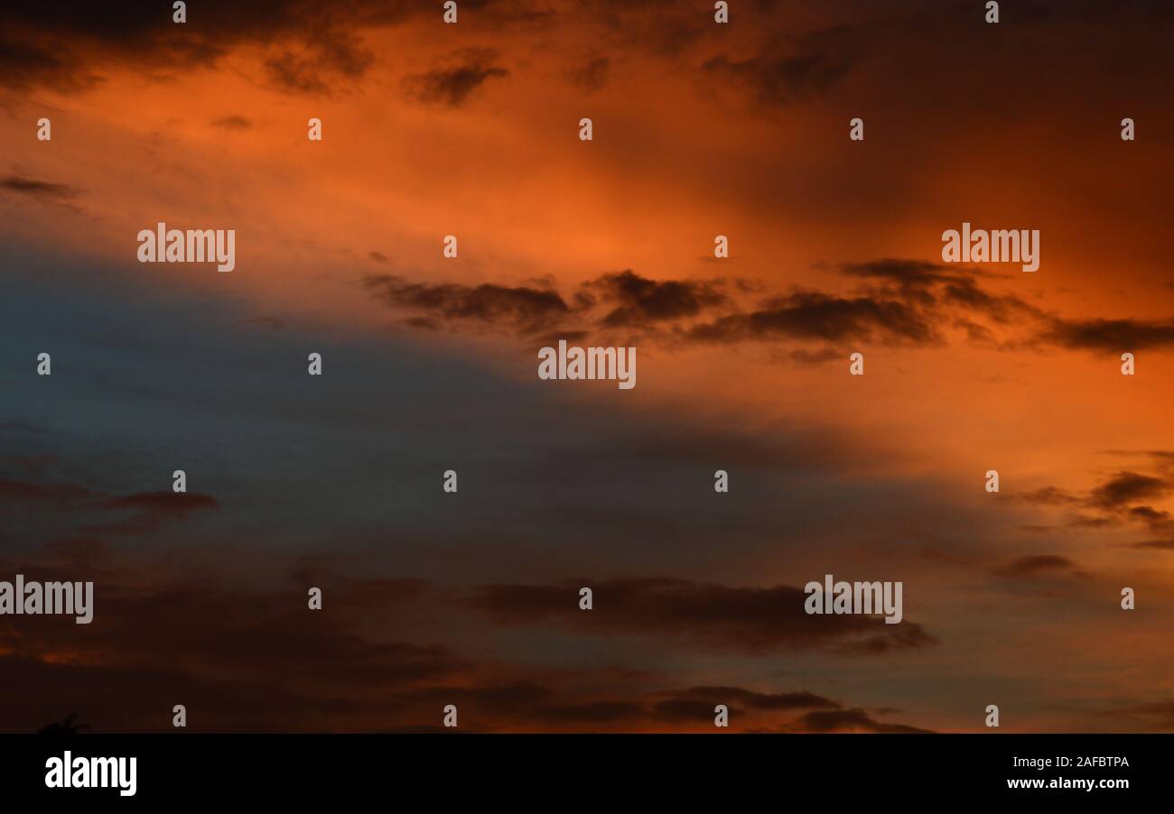 Beautiful sunset sky with clouds. Abstract sky Stock Photo - Alamy