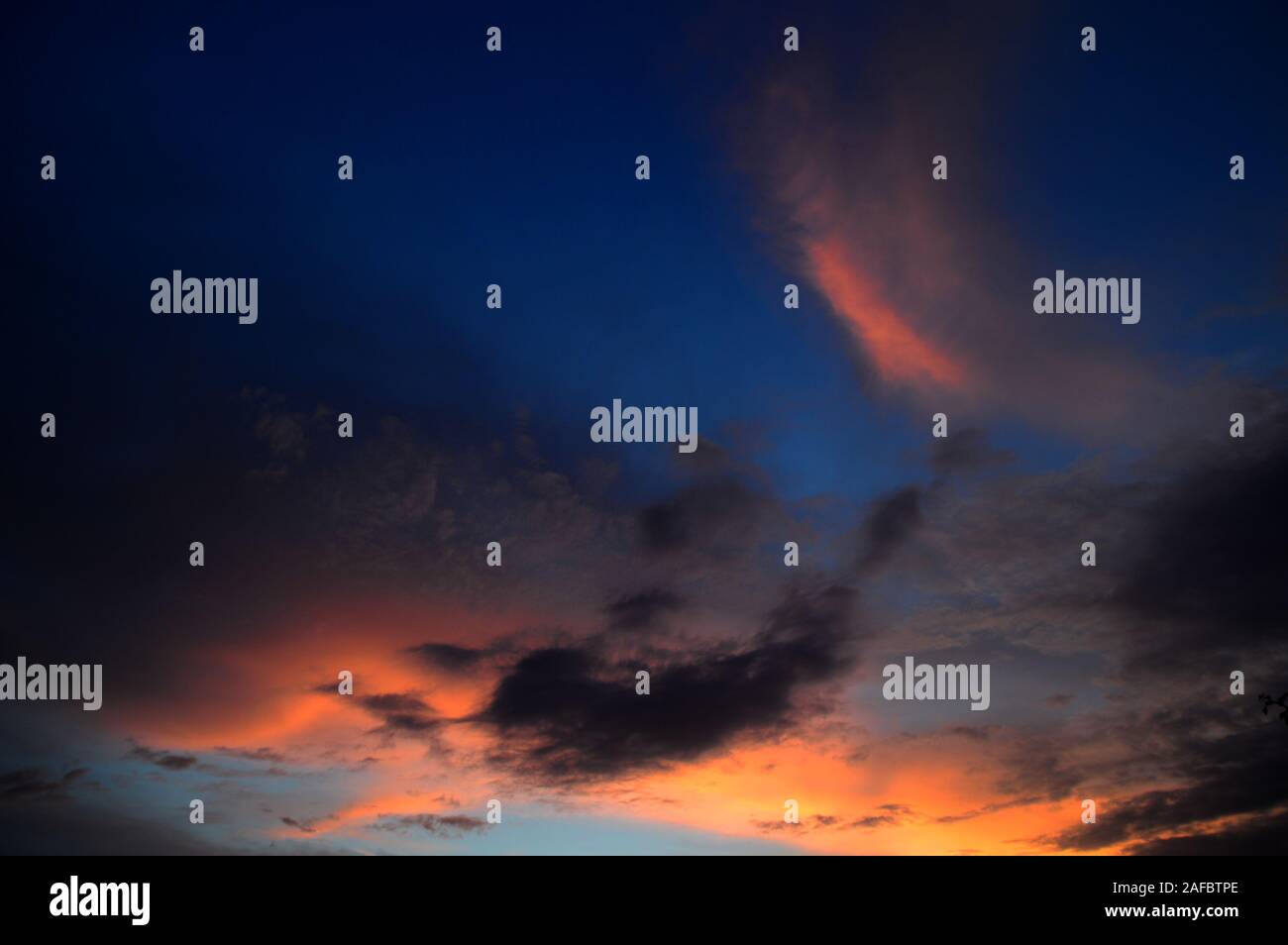 Beautiful sunset sky with clouds. Abstract sky Stock Photo - Alamy