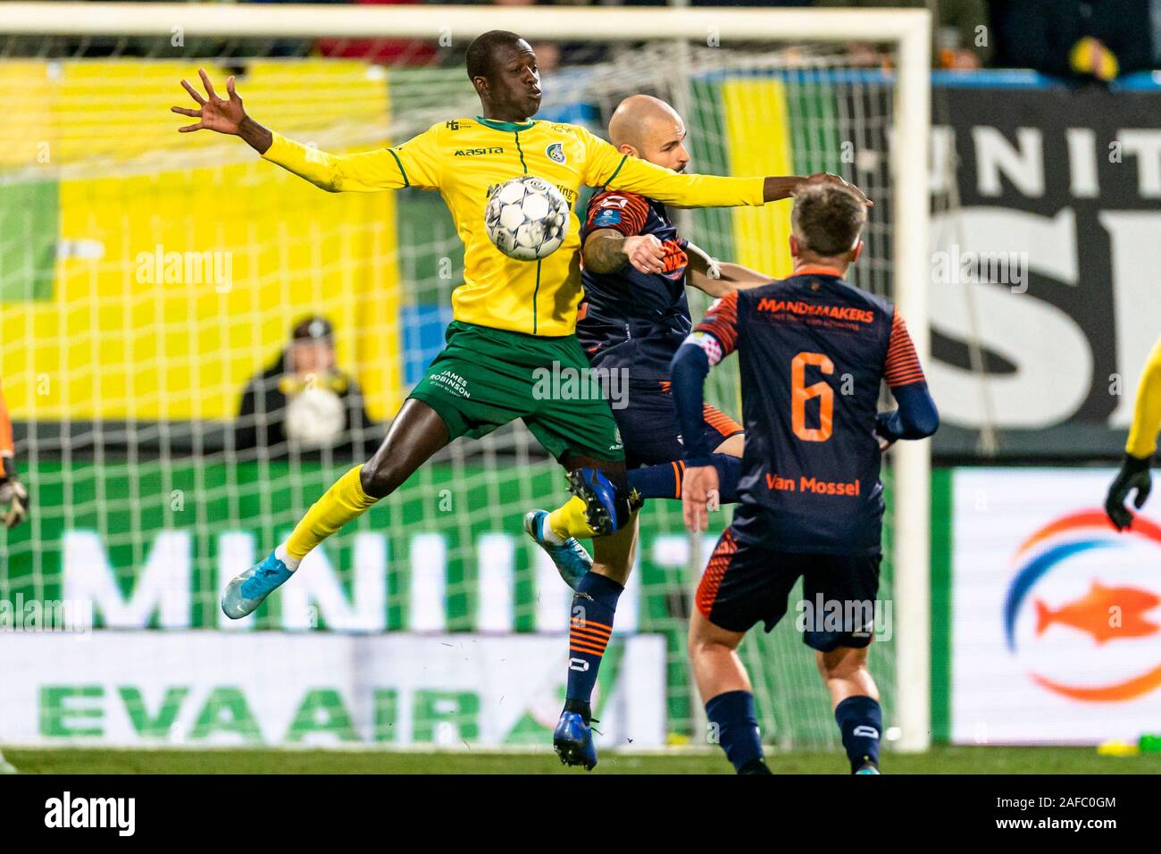 Sittard Netherlands 14th Dec 2019 Fortuna Sittard Player Amadou Ciss L Rkc Player Hans Mulder R During The Match Fortuna Sittard Rkc Credit Pro Shots Alamy Live News Stock Photo Alamy