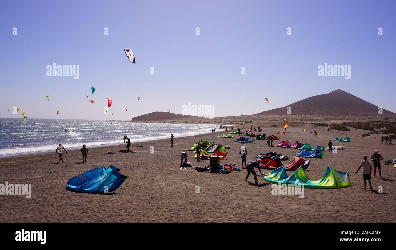Windsurfing kite surf kitesurfing hi-res stock photography and images -  Alamy