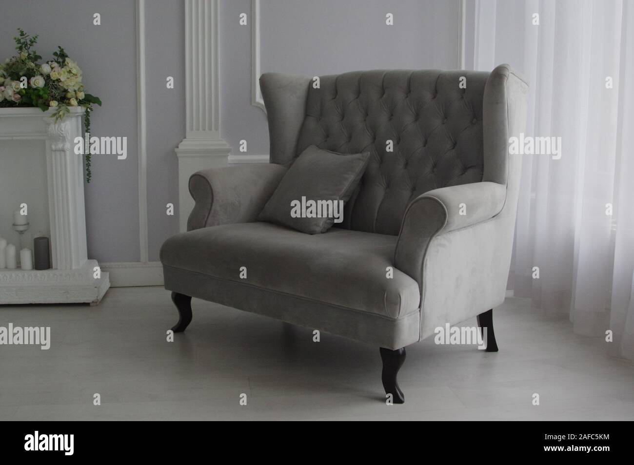 Studio style border hi-res stock photography and images - Alamy