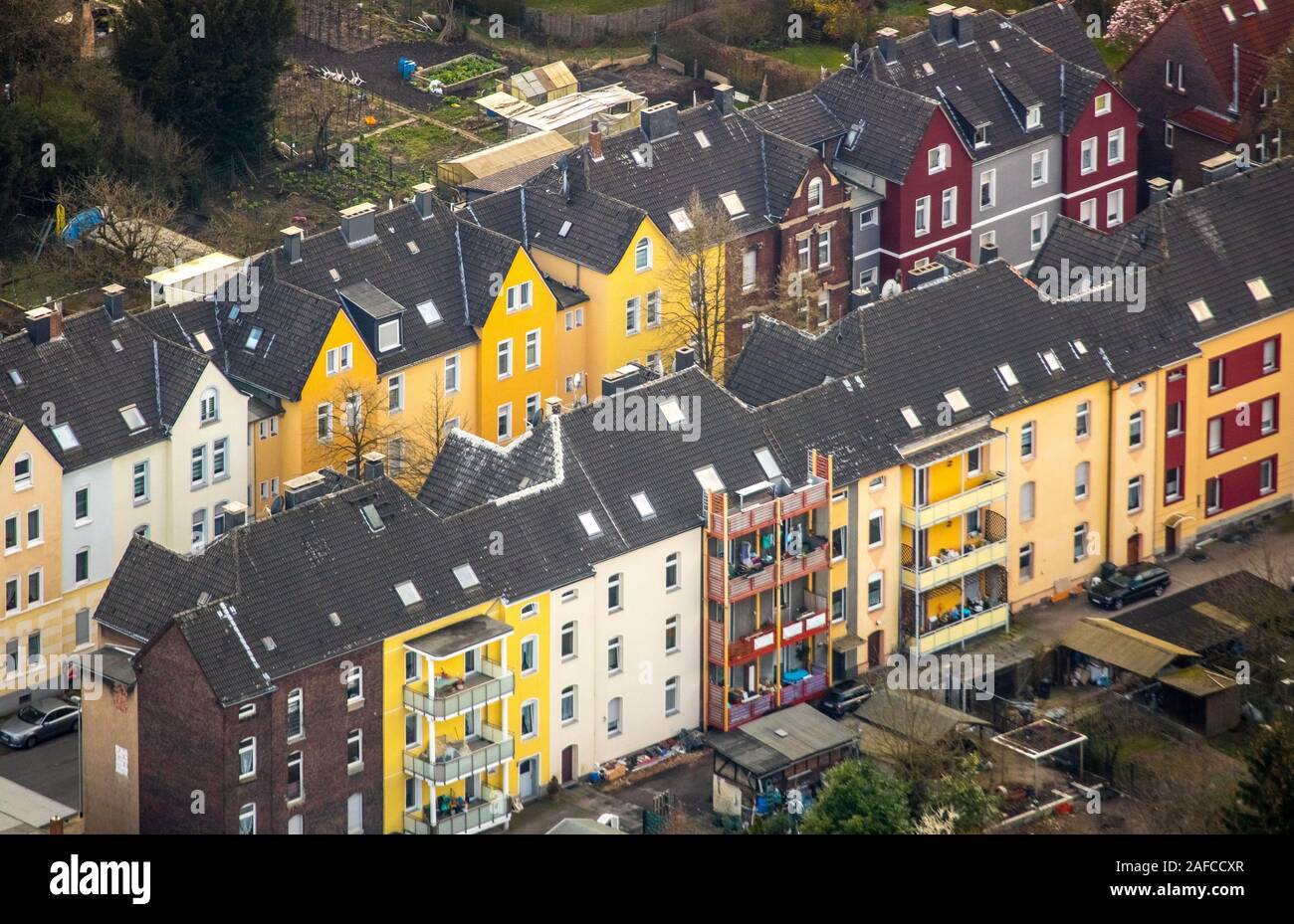 aerial photo, view of the old and new residential development Im Uhlenbruch, single family houses, apartment block, rental apartments, Börnig, Herne, Stock Photo