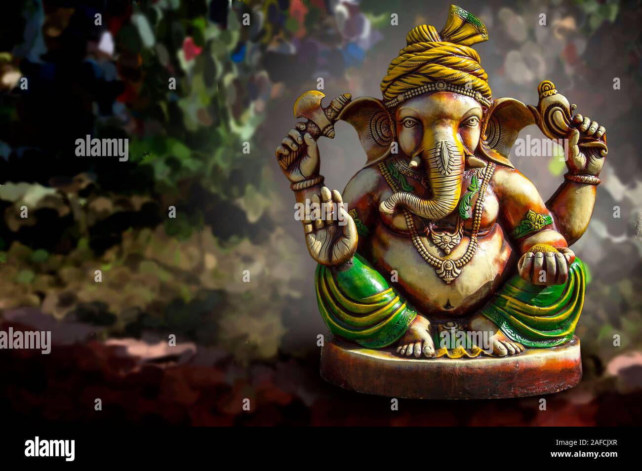 Hindu God Ganesha. Ganesha Idol Stock Photo - Alamy