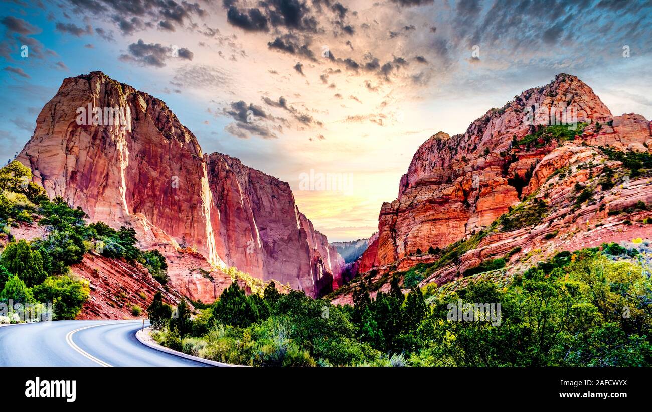 Sunrise over the Red Rocks of Buck Pasture Mountain at Lee Pass in the Kolob Canyon, the north western area of Zion National Park, Utah, United States Stock Photo