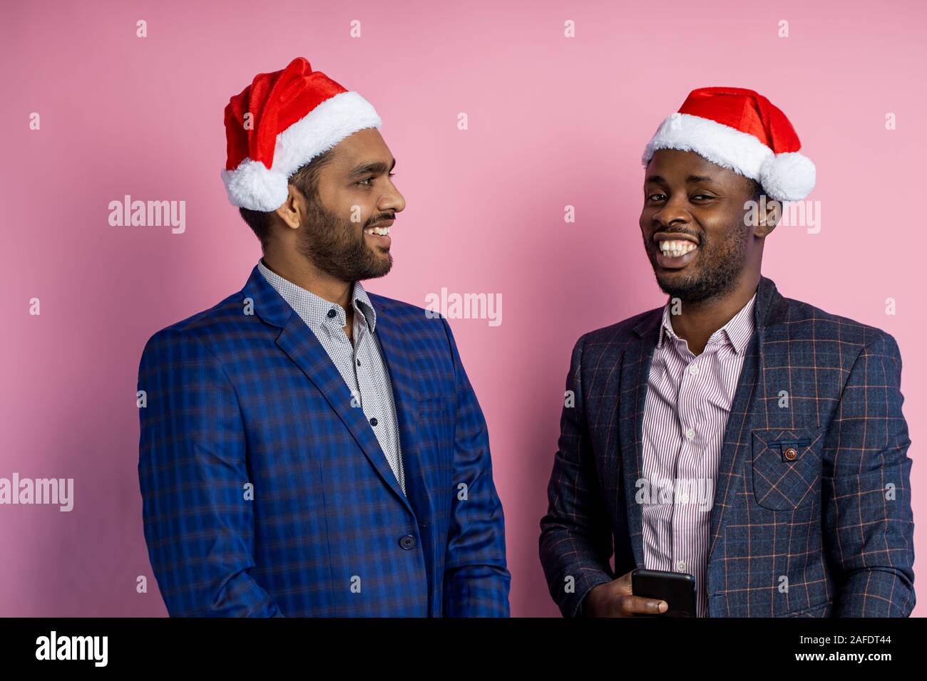 Two bearded men wearing hats hi-res stock photography and images - Alamy