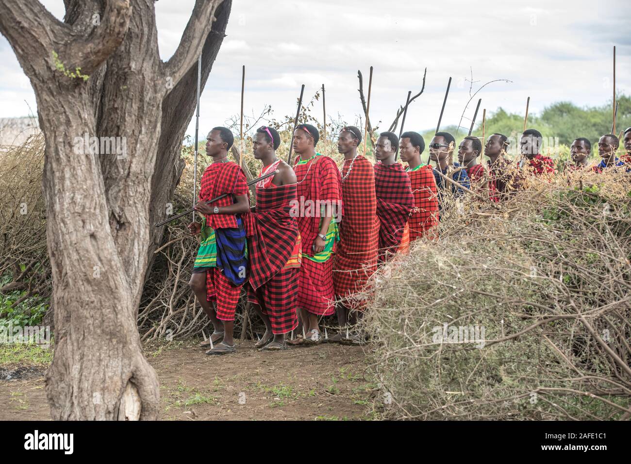 Tanzanian men hi-res stock photography and images - Page 2 - Alamy