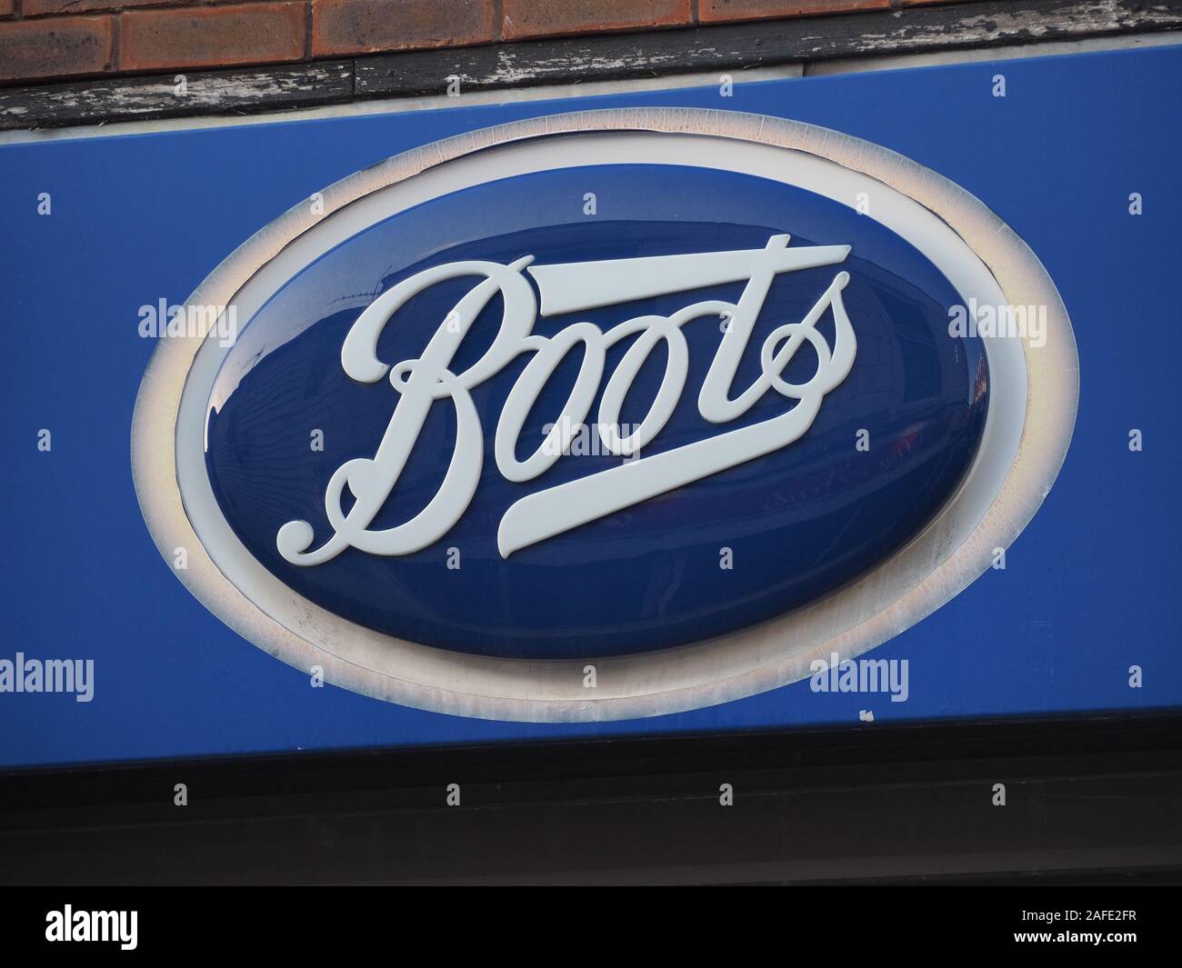 Boots store logo hi-res stock photography and images - Alamy