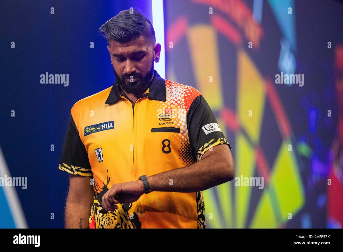 World championship hotsell darts 2019