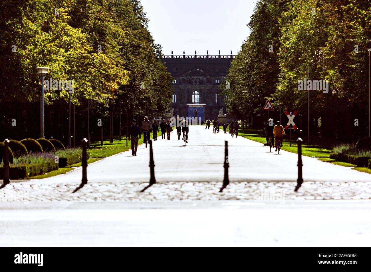 Hauptallee And The Baroque Summer Palace Palais Grosser Garten In