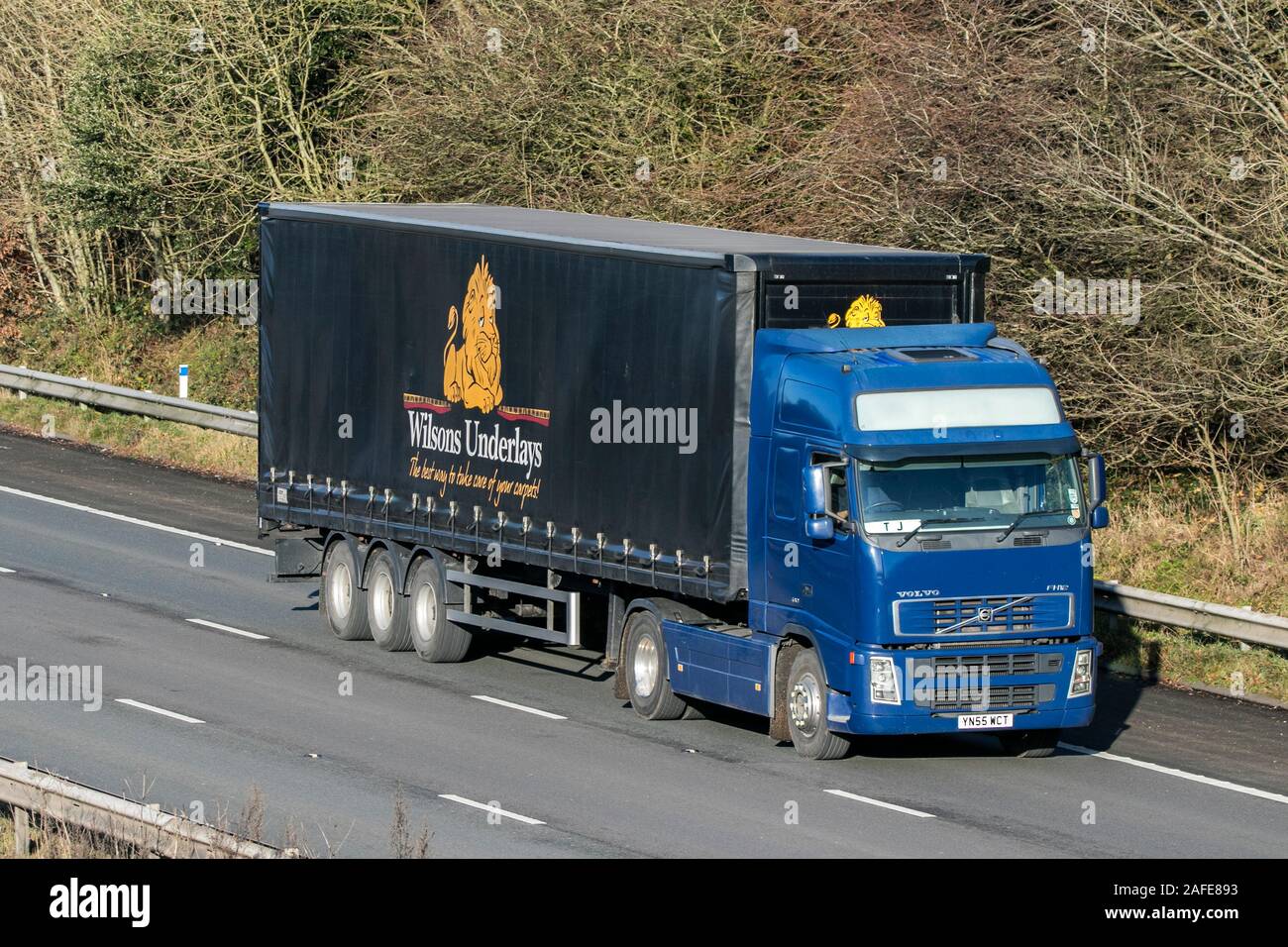Wilsons Underlays Volvo globetrotter driving on the M61 motorway near Manchester, UK Stock Photo