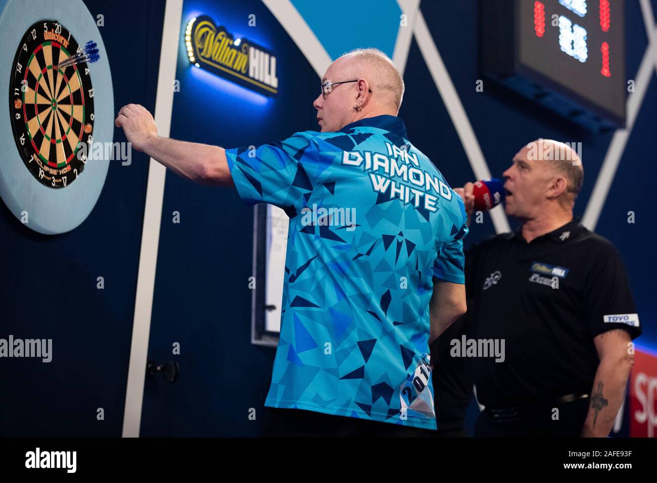 Page 12 - Pdc World Darts Championship High Resolution Stock Photography  and Images - Alamy