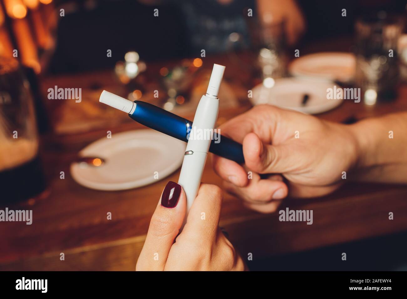 smoking modern hybrid cigarette device heatnotburn tobacco product