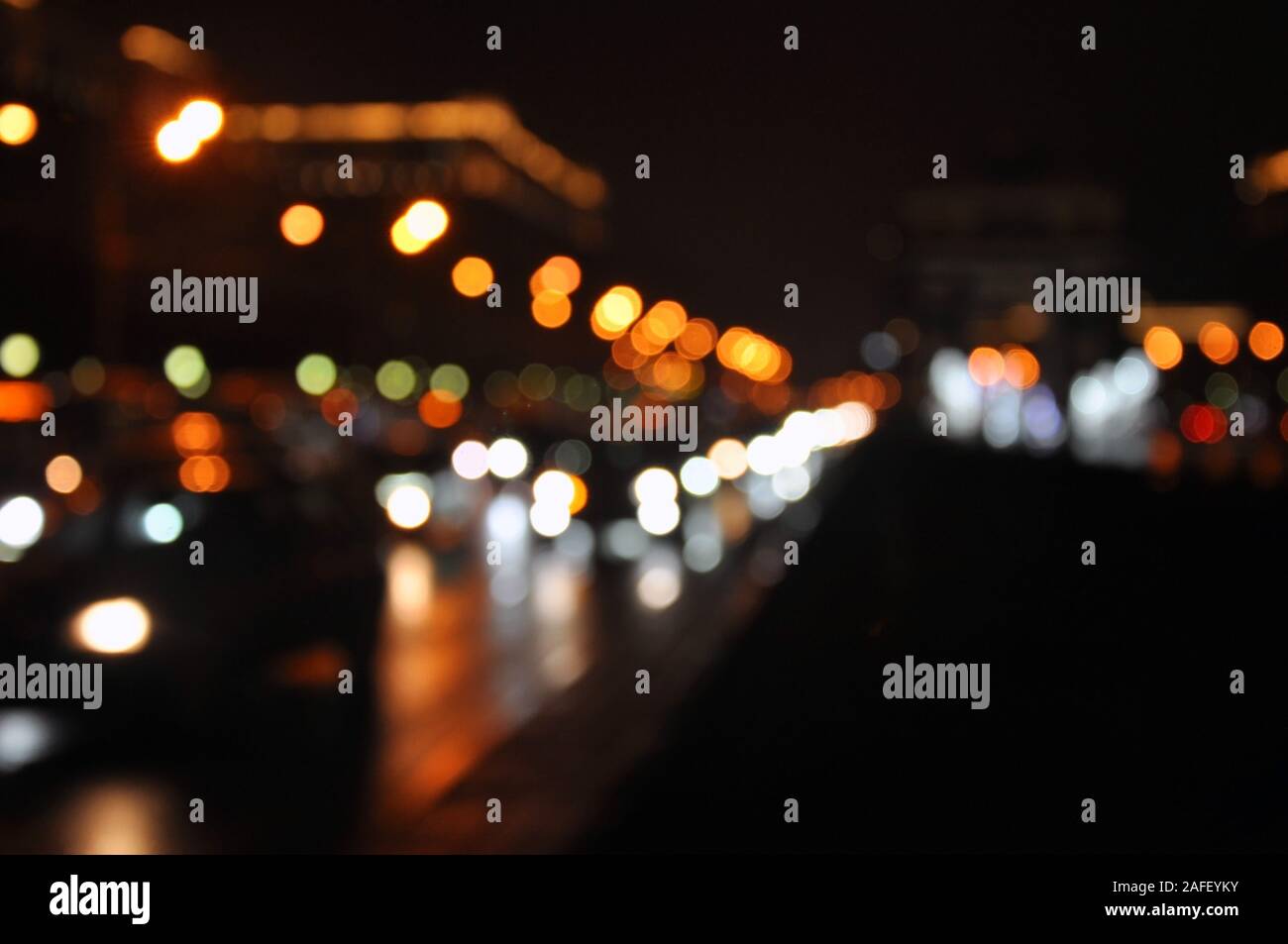 Rainy city at night hi-res stock photography and images - Alamy