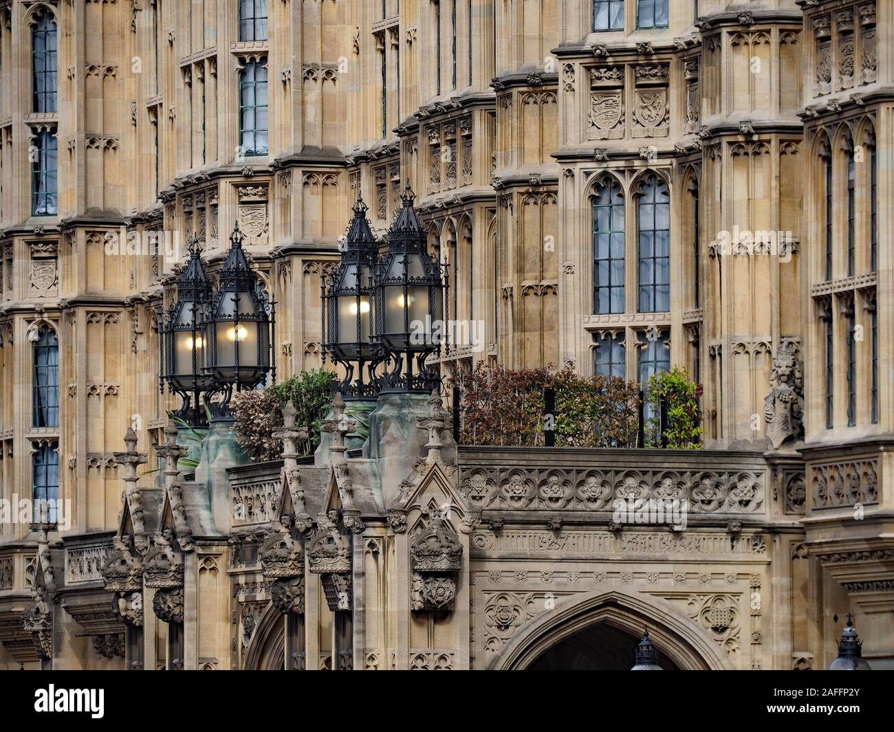 Gothic details hi res stock photography and images Alamy