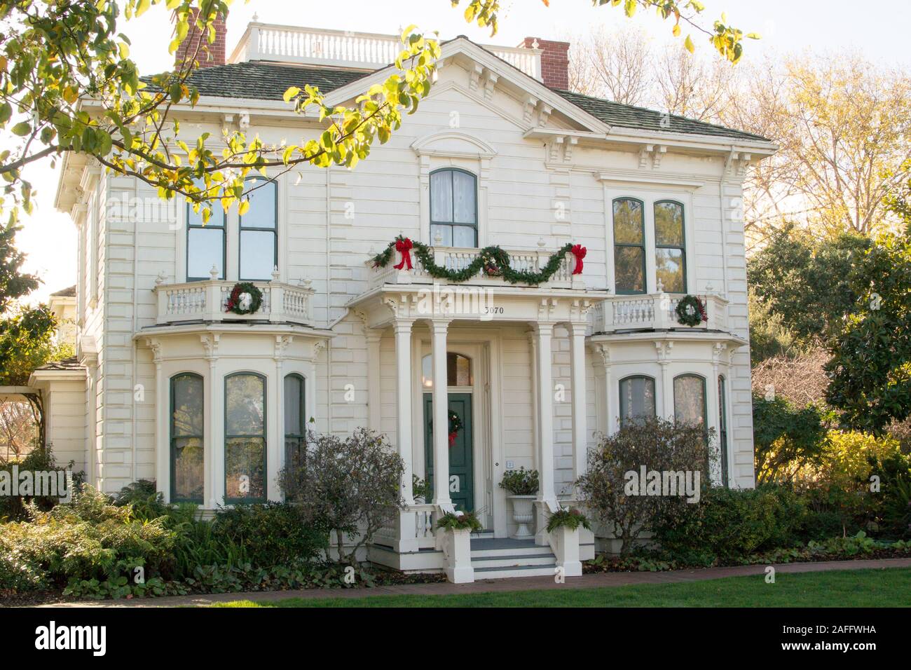 Rengstorff House, Mountain View’s oldest home, from the 1860s gold rush era, restored and decorated for Christmas. Victorian Italianate architecture. Stock Photo
