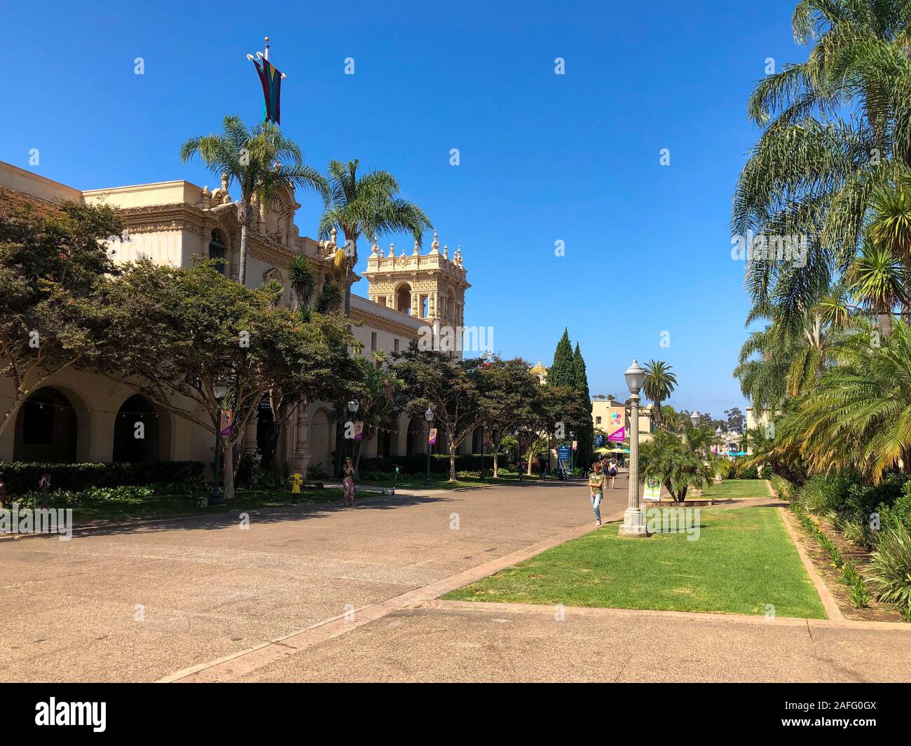 Golden acre tower hi-res stock photography and images - Alamy