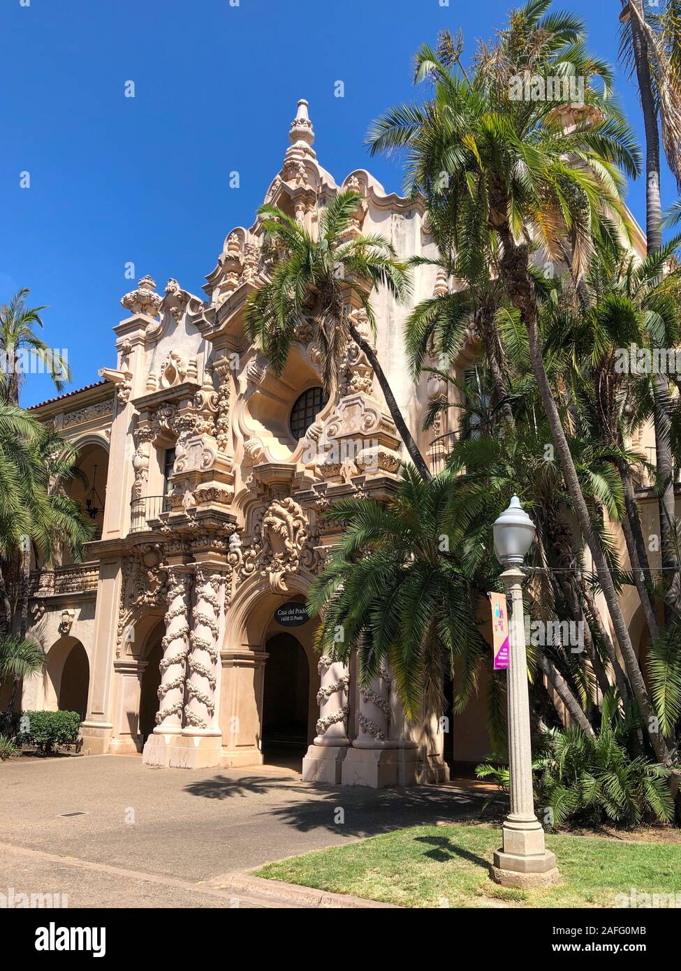 Golden acre tower hi-res stock photography and images - Alamy