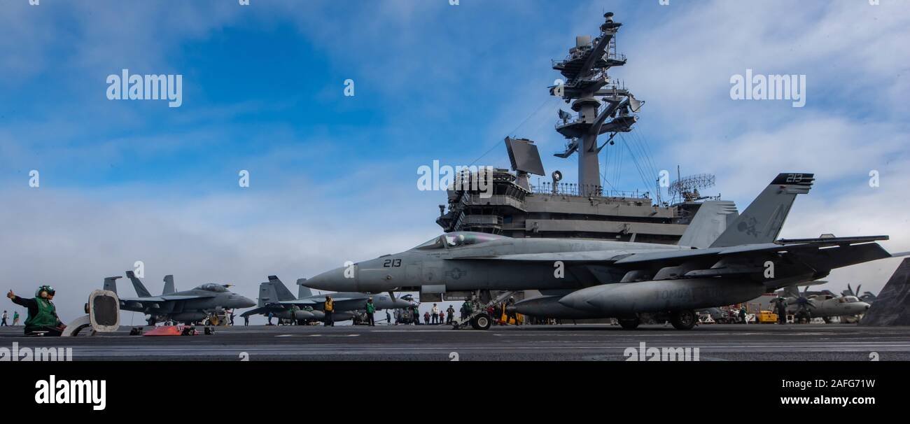 Vanessa rodriguez hires stock photography and images Alamy